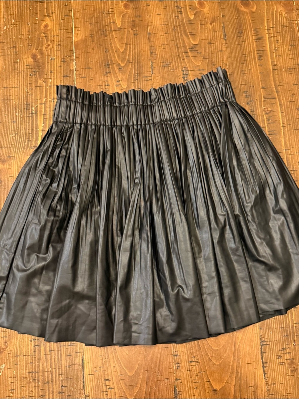 Zara Black Faux Leather Skort Paper bag Waist Pleated Size Large EUC